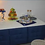 Oda ve Kahvaltı Vicolo Del Chiostro 3*