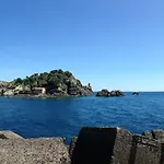 Oda ve Kahvaltı Vicolo Del Chiostro Aci SantʼAntonio