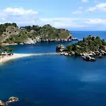 Vicolo Del Chiostro 3* Aci SantʼAntonio