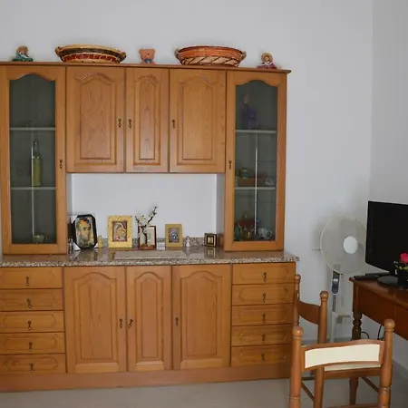 Vicolo Del Chiostro * Aci SantʼAntonio